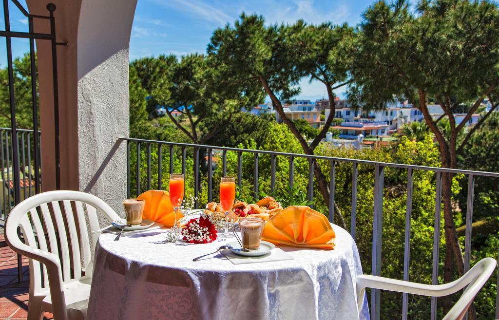 Hotel San Valentino Terme Ischia Kültér fotó